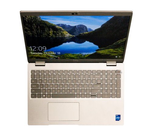 Dell Dell Latitude 5000 5300 15.6" Notebook 16GB RAM - 256 GB SSD 